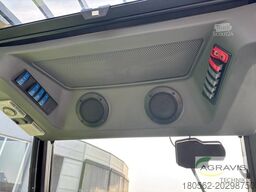 Claas SCORPION 746 VARIPOWER