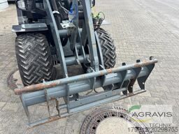 Giant G2700 E
