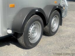 Cheval Liberté TOURING JUMPING V1 DUNKELBLAU +SATTELKAMMER