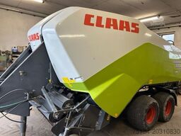 CLAAS Quadrant 3200 RC