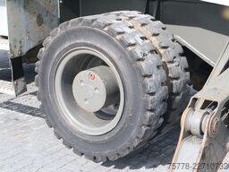 Sennebogen 821 E | SORTING GRAB | GOOD CONDITION