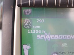 Sennebogen 821 E | SORTING GRAB | GOOD CONDITION