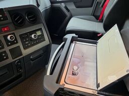 RENAULT T440 T4X2 E6