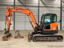 Doosan DX 80 R