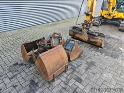 Komatsu PC58 MR-5EO 4 Attechments!