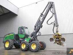 John Deere 1270E