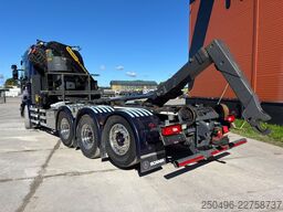 Scania R 450 8x4*4 PK 27002 / PALFINGER 20 ton / L=520...