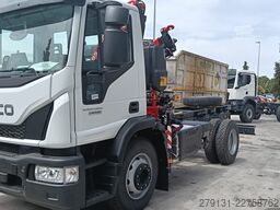 IVECO EUROCARGO ML140E28K 14T · 280CV AU IVECO EUROCARGO ML140E28K 14T · 280CV AU
