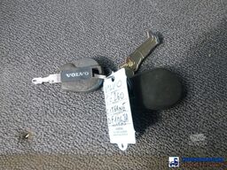 Volvo FE 260 4x2 fuel tank 13.4 m3 / 4 comp / ADR 19-...