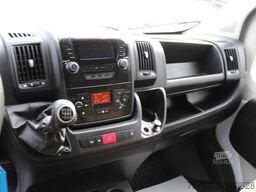 Peugeot Boxer 165HDI Carrier Xarios  Strom  S.Tür  LBW