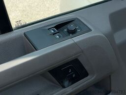 VOLKSWAGEN Crafter Kasten inkl. Regalsystem