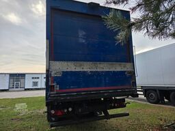 SCHMITZ CARGOBULL Tiefkühler City mit Rolltor, Thermo King SLX 100