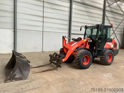 Kubota R 065