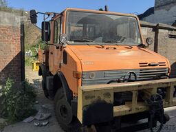 Mercedes-Benz Unimog U 1400