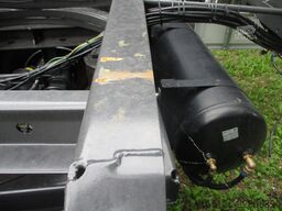 Fliegl ZPS 180 Mega-Z für Abrollcontainer