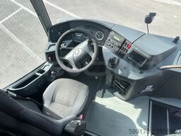 Setra S415
