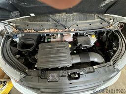 IVECO Daily 35S14 Hi-Matic Koffer*Ahk*Seiten tür*