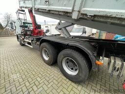 RENAULT Premium Lander 310.26 6x4 Kipper /Kran