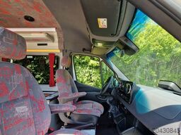 MERCEDES-BENZ 515 Sprinter 22 Schlafsessel Lagerfahrzeug Stock