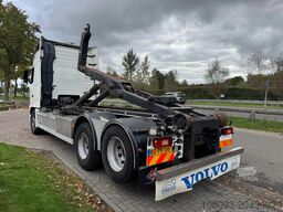 Volvo FH 460 6 x 2 Haakarm       APK 09-2026