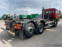 MERCEDES-BENZ MERCEDES 2533 SCARRABILE PNEUMATICO POSTERIORE