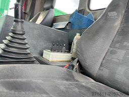 MERCEDES-BENZ MERCEDES 2533 SCARRABILE PNEUMATICO POSTERIORE