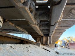 Liebherr R922LC