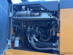 Liebherr R922LC