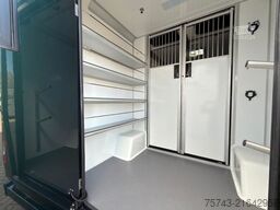 MERCEDES-BENZ STX Sprinter  GG 4,100KG  Haras Hengste