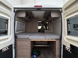 Peugeot Boxer Carado CV600 2024 | manuales | Totalmente equipado