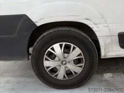 Peugeot Boxer Carado CV600 2024 | manuales | Totalmente equipado