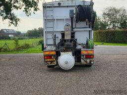 DAF CF85 /360 FAX met BREMAT 415 , CEMENT DEKVLOERE...