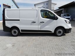RENAULT Trafic Kasten L1H1 dCi 150 Automatic