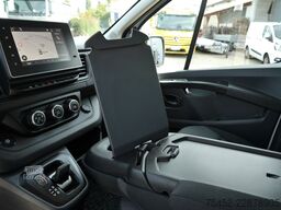 RENAULT Trafic Kasten L1H1 dCi 150 Automatic