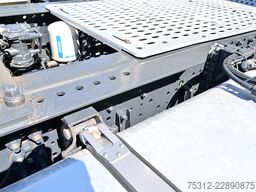 Iveco 440S51T  S-Way E6 Retarder Alufelgen Navi 2Betten