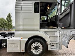 MAN TGX 26.560 - 1. Hand - 6x2 - Lift/Lenk