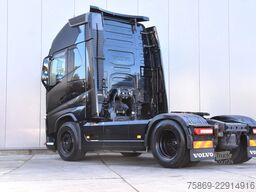 Volvo FH 460 Globe XL 4X2 - PARK.AIRCO - 2X FUEL TANK...