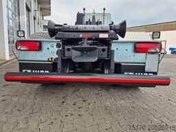 IVECO X-Way AT300X48Z/P HR OFF 6x4 Hiab Winterdienst