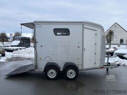 Böckmann Portax E Pferdeanhänger