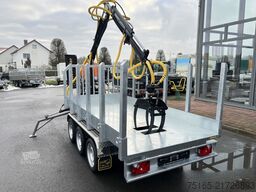 Fendt HT353017-K mit Holzladekran Spezialanhänger