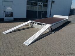 Eduard EDUARD 5522 Multitransporter Bordwände 30cm  56cm lfh Tridem Auffahrrampen verfügbar
