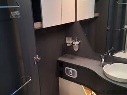 LAIKA Kosmo L 409 Solar,Li Batt, Hubbett elektr.