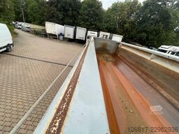 SCHWARZMÜLLER D21K0 Stahl Mulde Thermo 25m³ hydra. Hinterachse