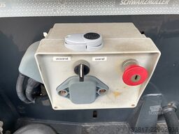 SCHWARZMÜLLER D21K0 Stahl Mulde Thermo 25m³ hydra. Hinterachse