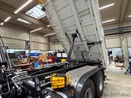 MAN 33.520 6X6 BL NEU BORDMATIK 3 SEITEN KIPPER HIAB KRAN MIETKAUF MöGLICH