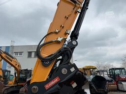 HYUNDAI HX 330 NL Kettenbagger OQ80 vollhyraulisch
