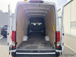 IVECO 35S16A8CRV 6-Sitzer / LED / AHK / NAVI / ACC