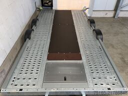 Brian James A Transporter 130-4521-30-2-12 Autotransporter