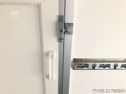 Blyss F1330HD Rampe Tür Kofferanhänger