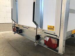 Blyss F1330HD Rampe Tür Kofferanhänger